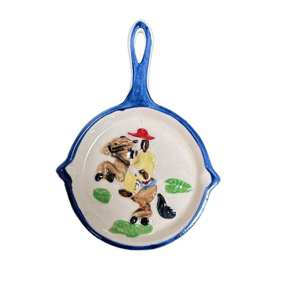 Vintage 4” Mini Ceramic‎ Skillets Spoon Rest White Blue Horse Rider Handpainted - Picture 1 of 4